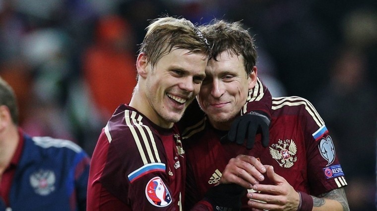 Тренер Григорян предложил Кокорину и Мамаеву начать футбольную карьеру заново