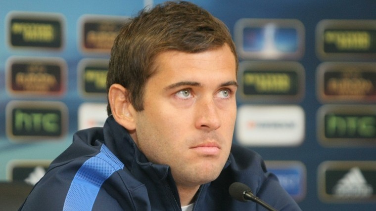 Сын Кержакова живет с футболистом, несмотря на решение суда