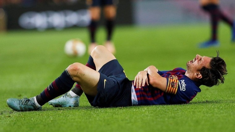 Месси столкнулся с осложнениями после перелома руки