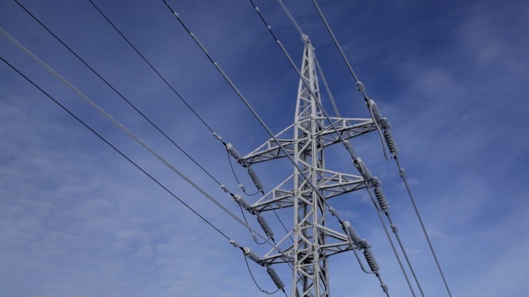 Почти 150 населенных пунктов на Украине остались без электричества