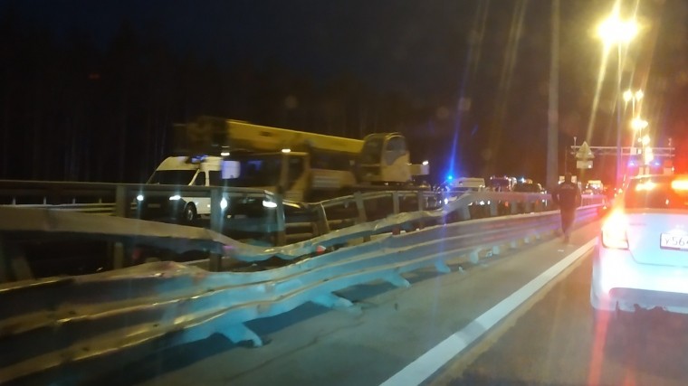 На месте страшной аварии на ЗСД обнаружено тело седьмого погибшего