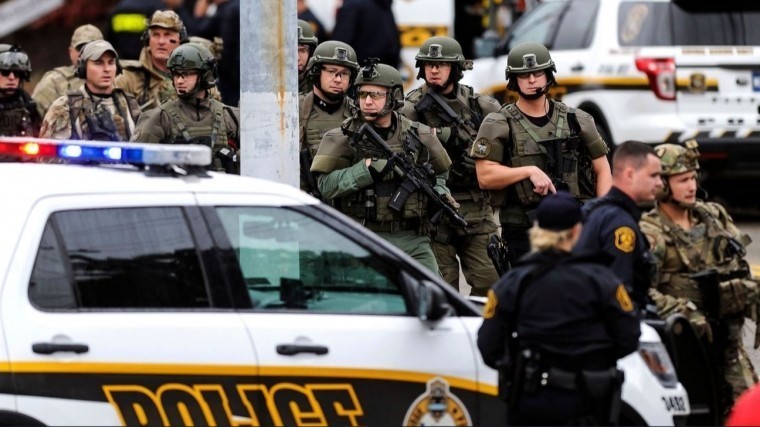 Число жертв стрельбы в Питтсбурге увеличилось до 11 человек