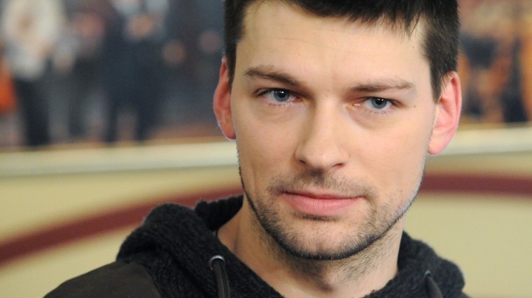 Актера из «Бригады» избили в Москве — первые подробности