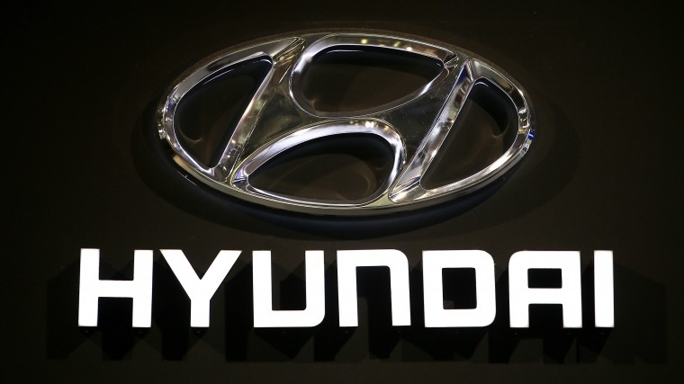 Hyundai раскрыла тайну нового семейного внедорожника