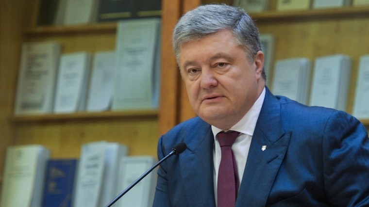 «Руки прочь от Москвы!»: в сети высмеяли новый «ход» PR-службы Порошенко