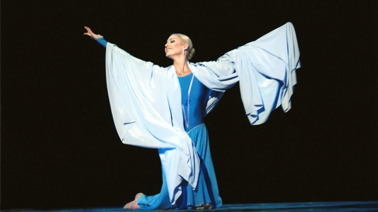 Волочкову раскритиковали в сети после хвастливой публикации о Плисецкой