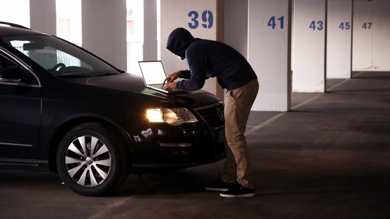Эксперты: Все современные автомобили находятся под угрозой хакерских атак