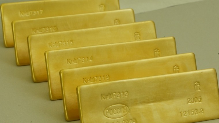 В автомобиле жителя Колымы нашли семь килограммов золота