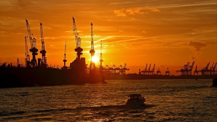 В Германии предложили закрыть порты для российских судов