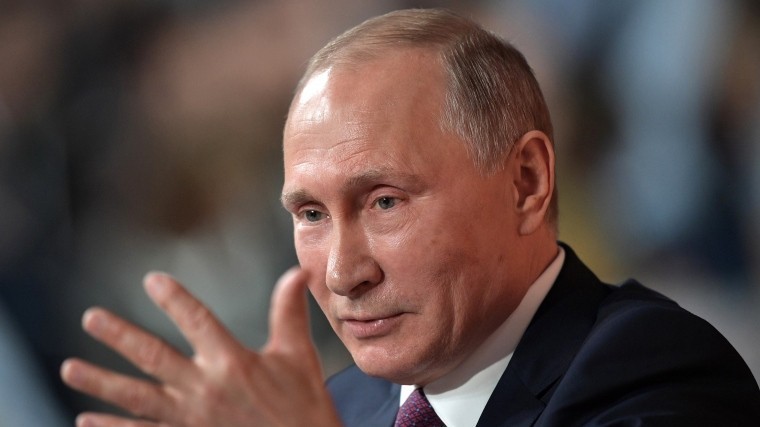 Владимир Путин поможет свозведением спортплощадки для детей-сирот вПетербурге Владимир Путин поможет свозведением спортплощадки для детей-сирот вПетербурге