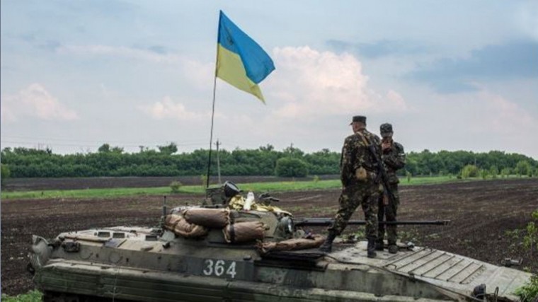 НаУкраине предложили устроить вДонбассе штурм, чтобы завершить конфликт НаУкраине предложили устроить вДонбассе штурм, чтобы завершить конфликт
