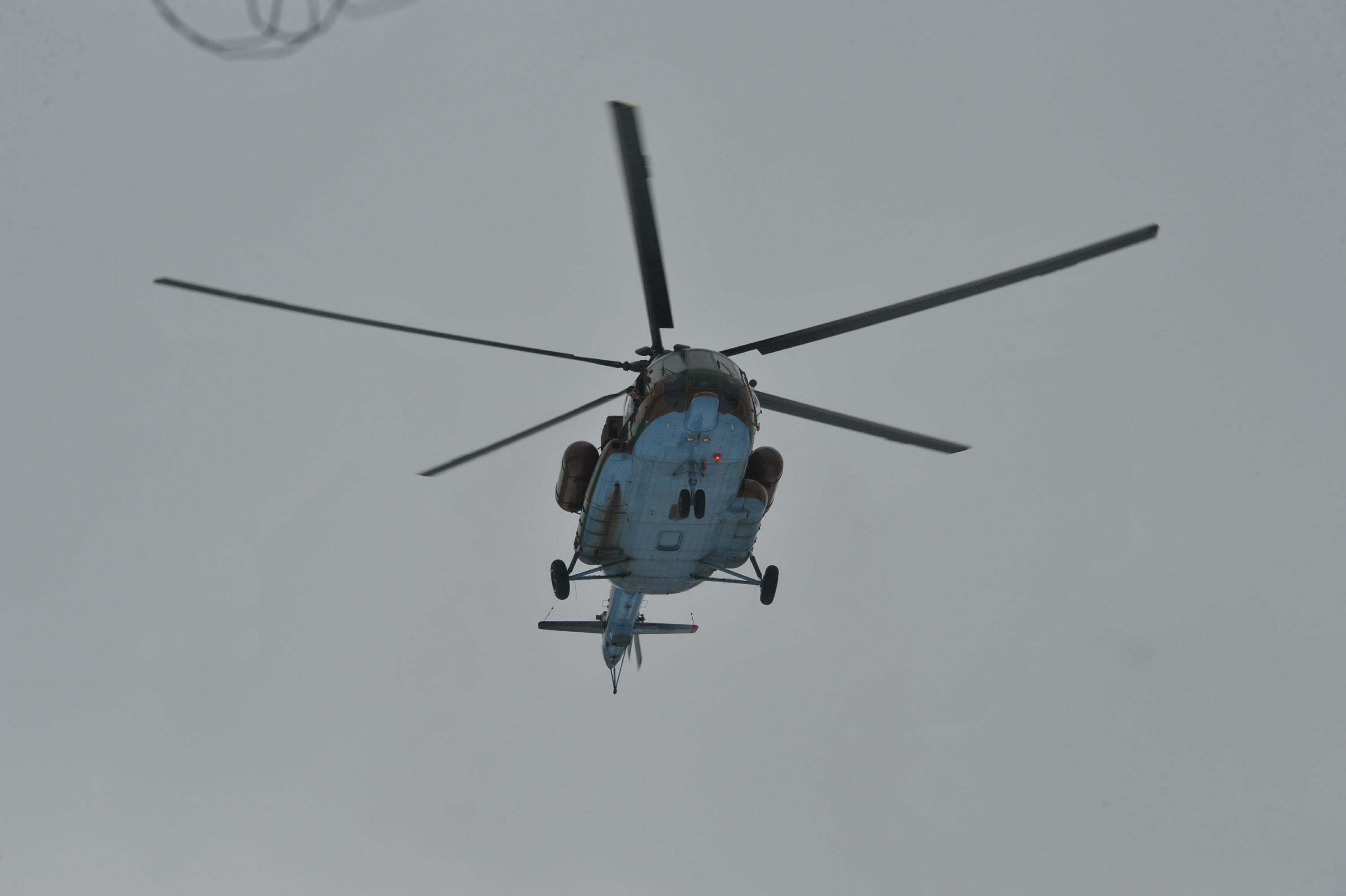 Вертолет разбился в магаданской области