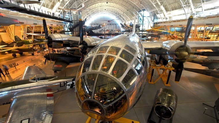Самолет Enola Gay назвали в честь матери командира экипажа — Пола Тиббетса