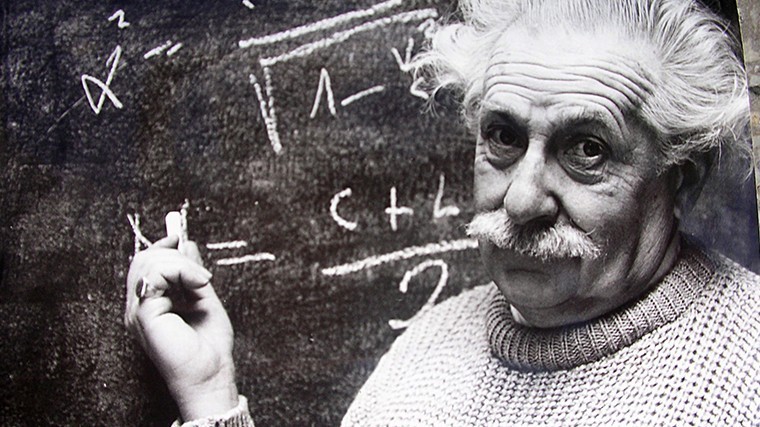 В школе у Эйнштейна были проблемы с математикой