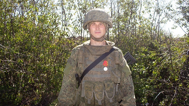 Гвардии младший сержант Киселев Виталий