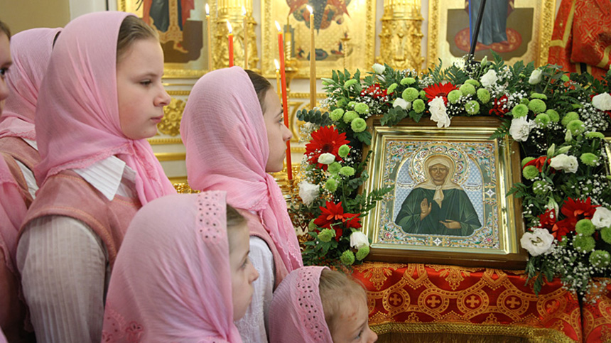 Патриаршее служение в день памяти блаженной Матроны Московской.