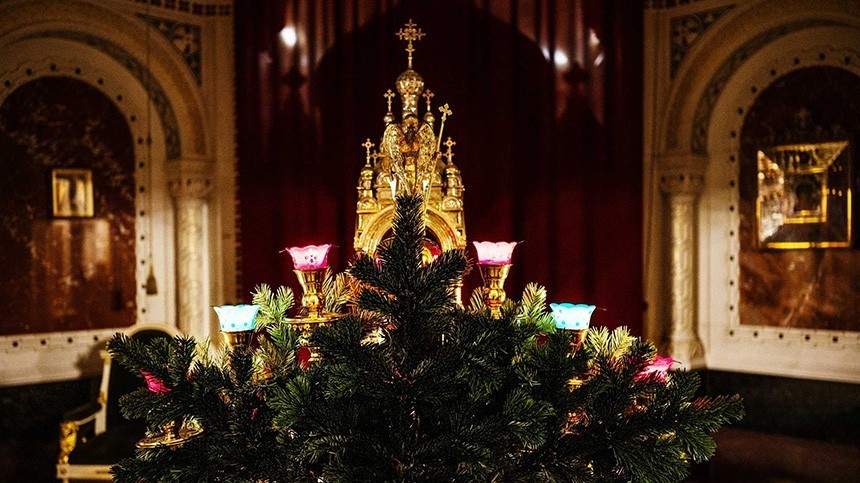Патриаршее служение в Рождественский сочельник в Храме Христа Спасителя в Москве.