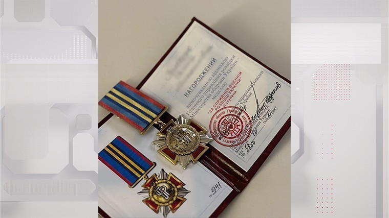 На Украине бывшую эскортницу наградили медалью «За содействие военной разведке»