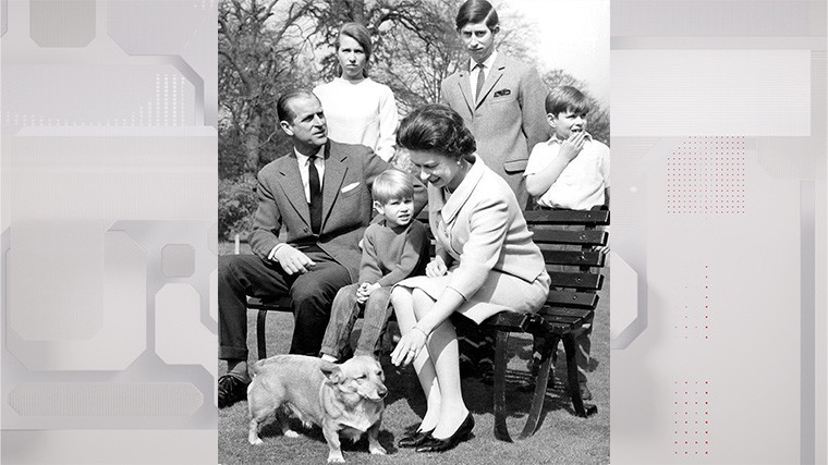 Королевская семья позирует в саду Фрогмор, Виндзор, 1968 год