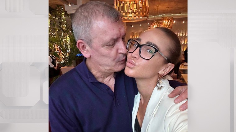 Певица Ольга Бузова продемонстрировала лицо без макияжа на фото с отцом Игорем