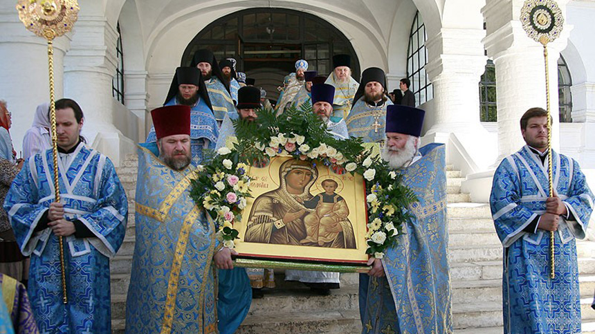 Патриаршее служение в день праздника Смоленской иконы Пресвятой Богородицы.