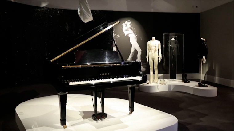 Рояль Yamaha, на котором играл солист группы Queen Фредди Меркьюри, обрел нового владельца