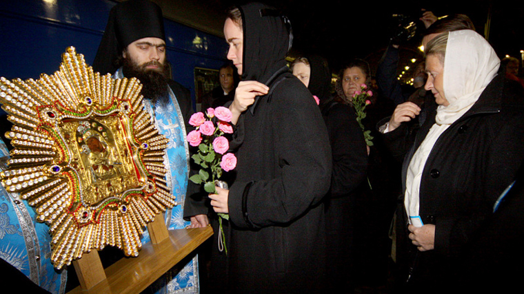 Прибытие в Москву чудотворной Почаевской иконы Пресвятой Богородицы 2009 год