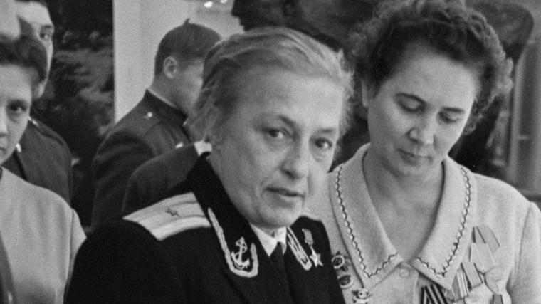 Людмила Павличенко