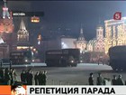 Москву ночью заняла военная техника