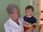 В Петербурге ищут родителей, которые бросили на улице полуторагодовалого ребенка