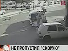 В Краснодаре в аварию попала машина скорой помощи