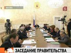 Премьер Путин потребовал выяснить, почему в некоторых регионах не повысили жалование преподавателям