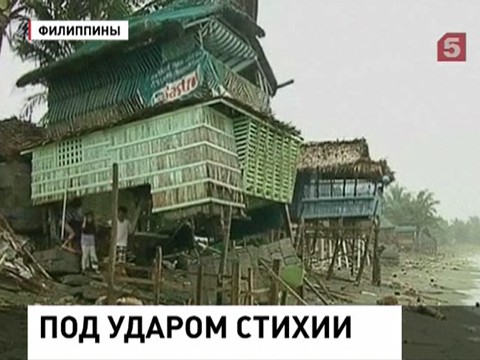 Мощный тайфун принес разрушения на Филиппины и движется на Китай