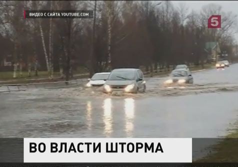 Аномальная погода стоит почти на всей территории России