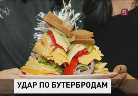 Джентльмены и леди всегда используют столовые приборы