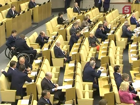 Госдума рассмотрит законопроект о переходе на "зимнее время"