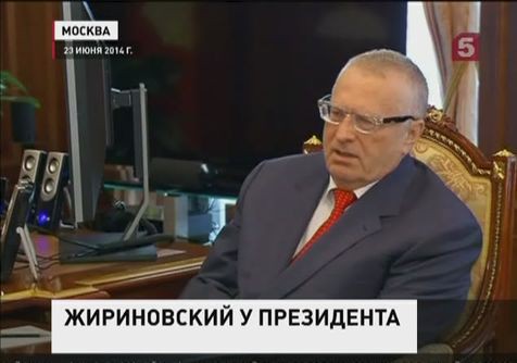 Владимир Путин начал серию встреч с лидерами думских фракций