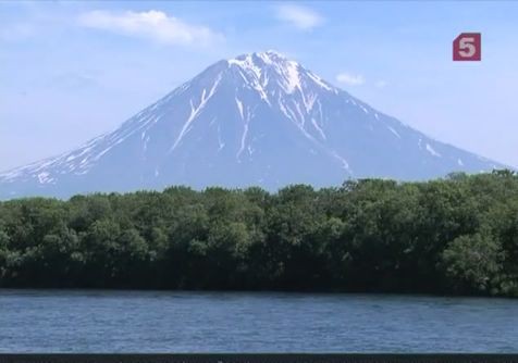 Сезон ловли лосося на Камчатке встречают народными гуляниями