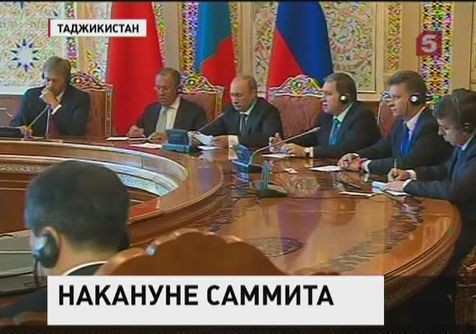 Владимир Путин встретился в Таджикистане с лидерами Китая и Монголии