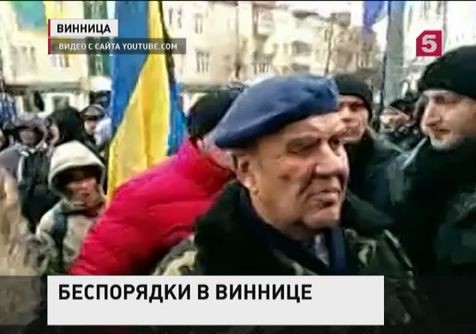 Истекает срок ультиматума, который Петру Порошенко выдвинули в Виннице