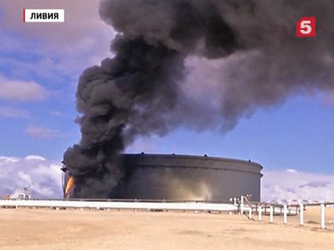 В Ливии исламисты атаковали нефтеналивные порты