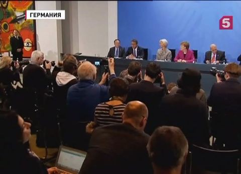 Новую антикризисную программу утвердил Совет директоров МВФ