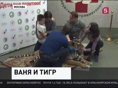 Братья Запашные устроили праздник раненному на Донбассе Ване Воронову