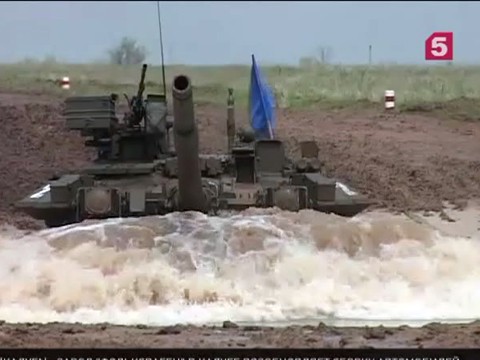 Под Волгоградом подводят первые итоги окружных соревнований "Танковый биатлон" и "Суворовский натиск"