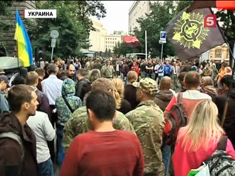 После бойни в Закарпатье «Правый сектор» митингует в Киеве, Львове, Днепропетровске и Харькове