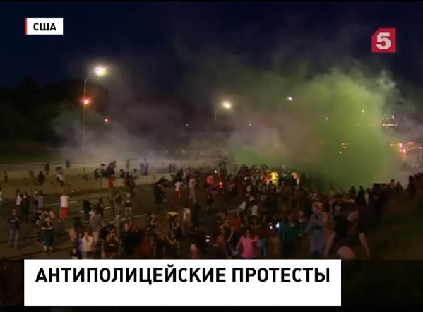 Американцы митингуют против произвола полиции