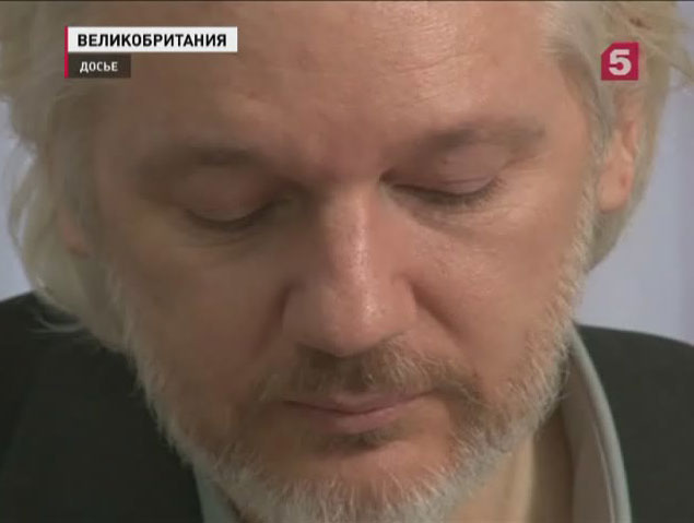 Ассанжа допросят на территории посольства Эквадора в Лондоне 17 октября