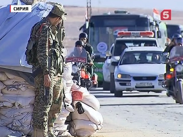 В сирийском Алеппо продолжается гуманитарная пауза