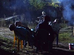 «След. Среди камней»