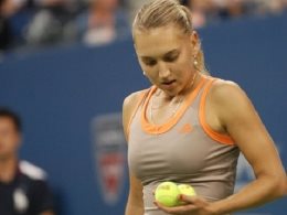 Елена Веснина номинирована на звание теннисистки месяца ВИДЕО